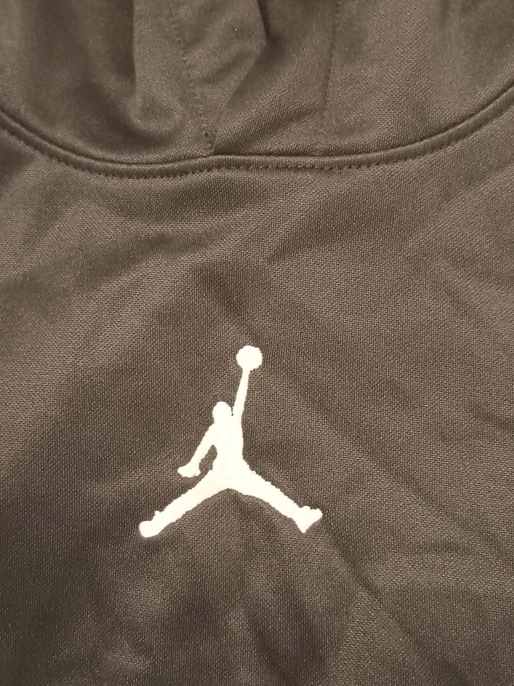 Kids Jordan Black Performance Dri-FIT Hoodie with White Jumpman M - Picture 7 of 9